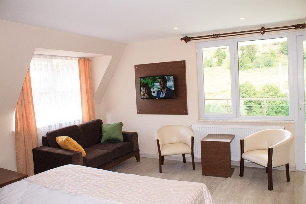 Hotel Green Valley Savsat 객실 사진